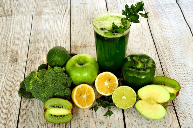 avoid heart attacks by eating healthier foods